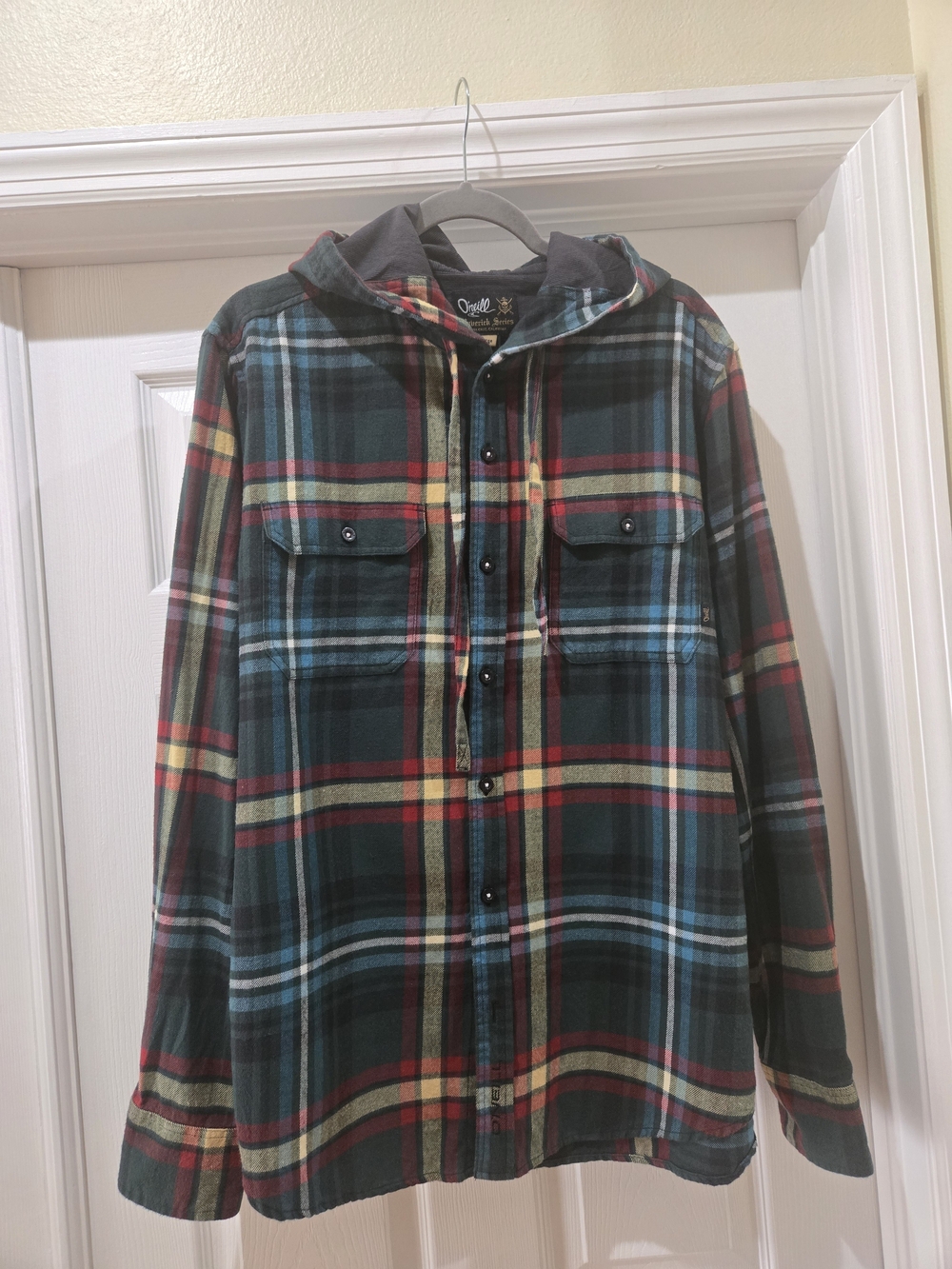 O'Neill Men's Plaid Hooded Flannel Jacket - Teal/Red